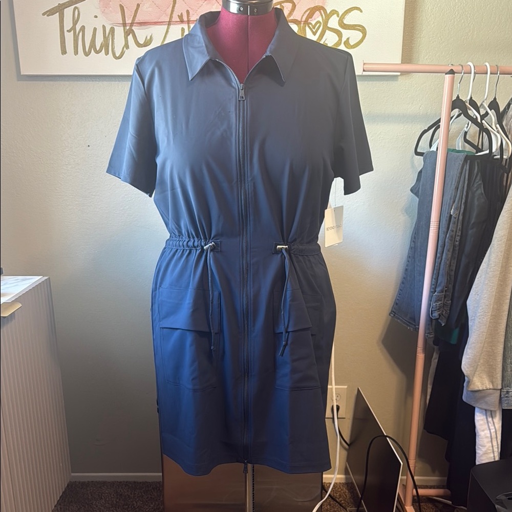 Chic Navy Zip-Up Dress